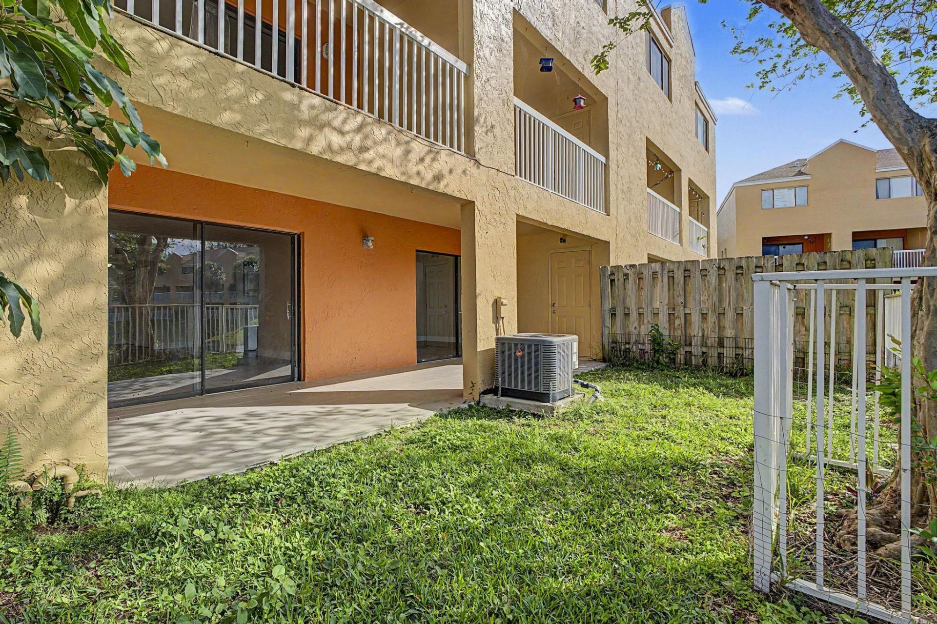 5200 NW 31st Avenue, Unit 141, Fort Lauderdale, FL 33309 Photo