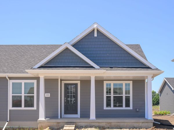 1035 Merri-Hill Drive, Oregon, WI 53575