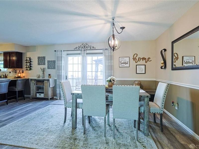 615 Saint James Place, Trenton, OH 45067 Photo 10