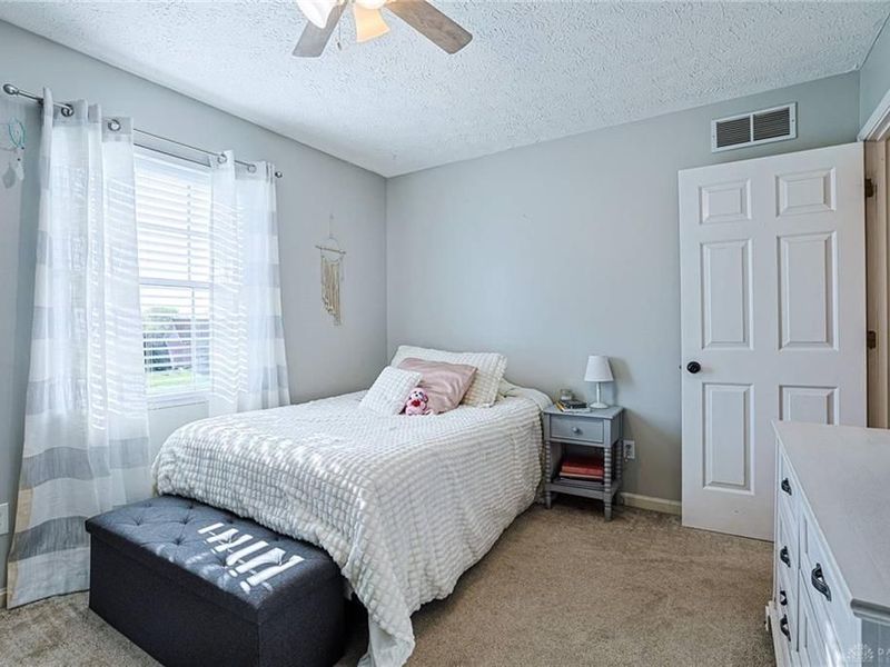 615 Saint James Place, Trenton, OH 45067 Photo 19