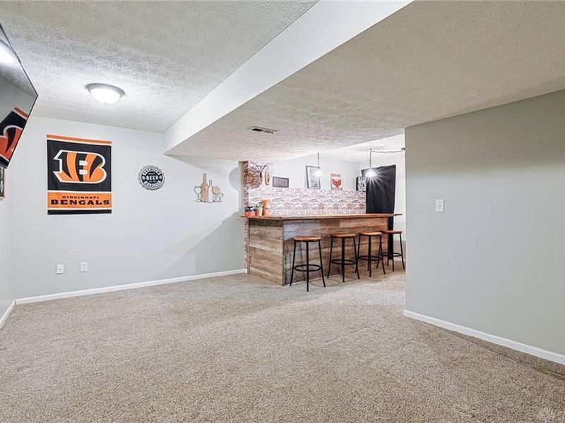 615 Saint James Place, Trenton, OH 45067 Photo 22