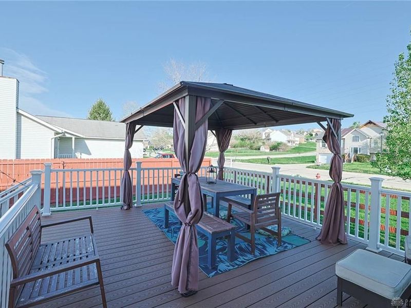 615 Saint James Place, Trenton, OH 45067 Photo 32