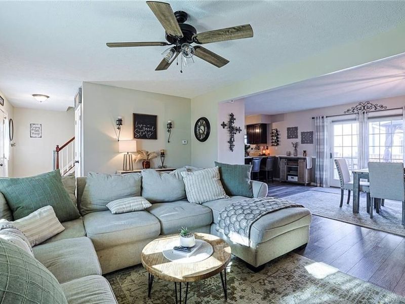 615 Saint James Place, Trenton, OH 45067 Photo 8