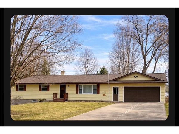 318 Grand Avenue, New Richmond, WI 54017