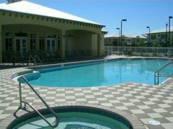 1114 Lucaya Dr, Unit n/a, Riviera Beach, FL 33404