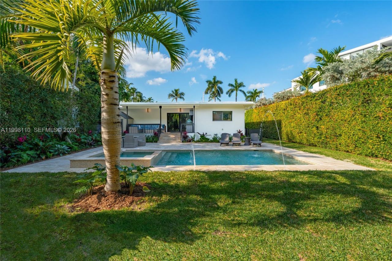 3141 N Bay Rd, Miami Beach, FL 33140 Photo
