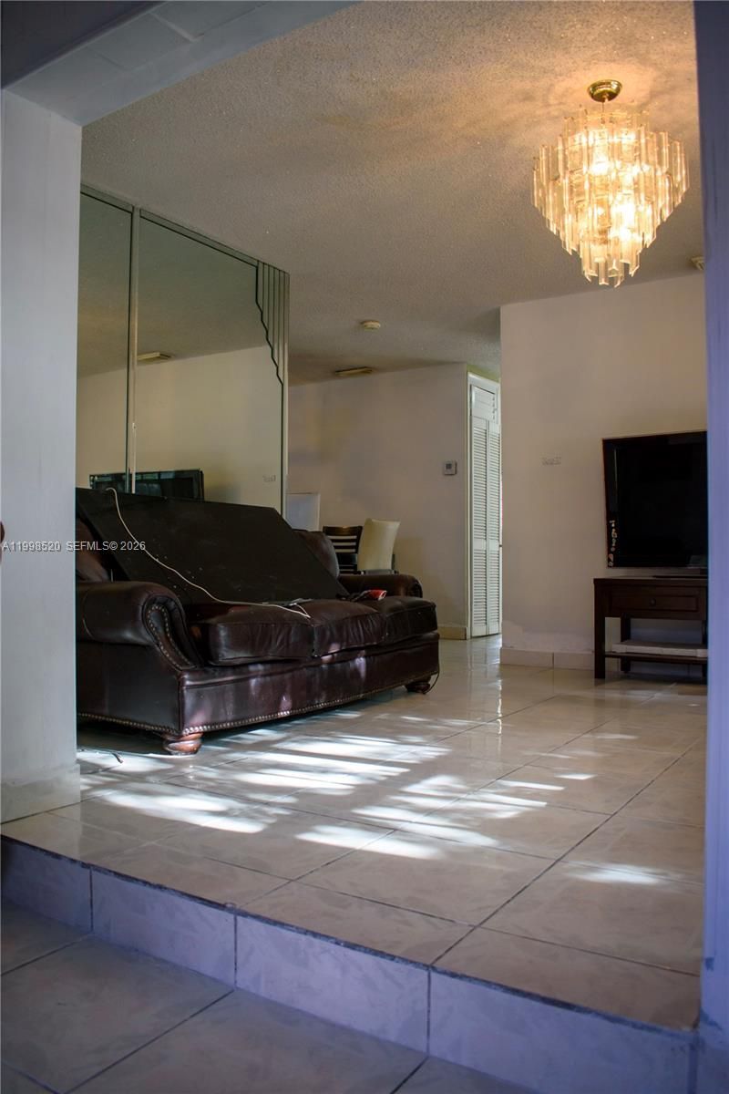 5349 W 14th Ln , Hialeah, FL 33012 Photo