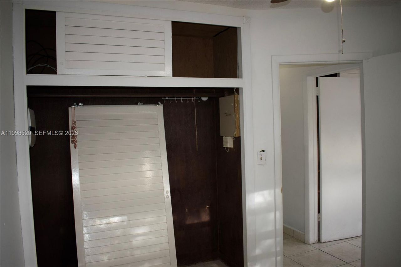 5349 W 14th Ln , Hialeah, FL 33012 Photo