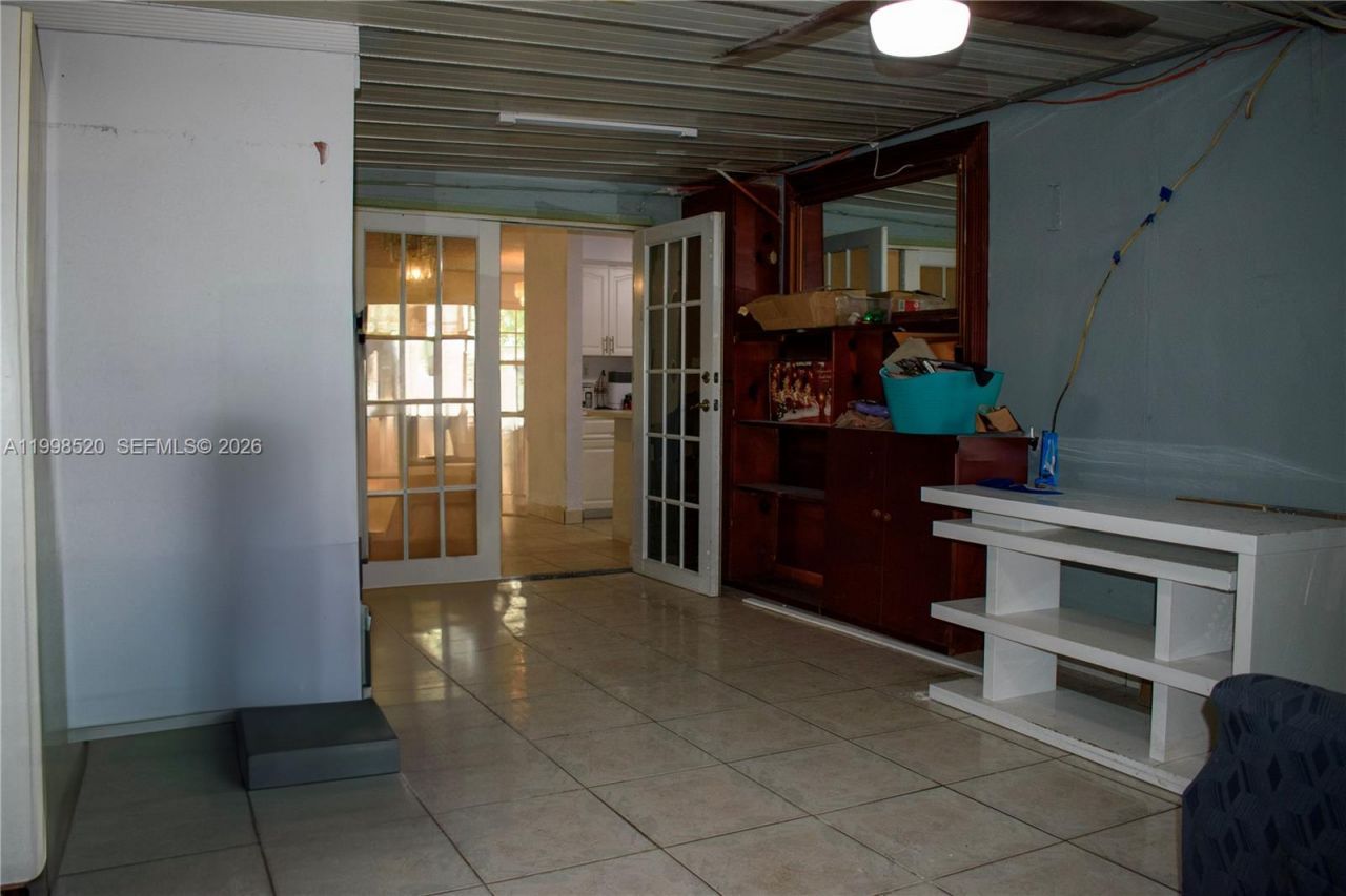 5349 W 14th Ln , Hialeah, FL 33012 Photo