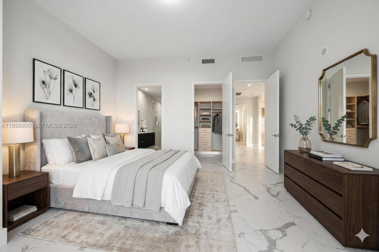 275 Giralda Ave, Unit 6E, Coral Gables, FL 33134 Photo