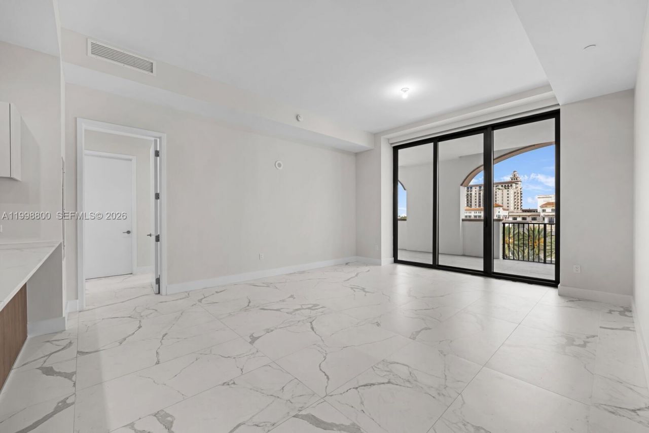 275 Giralda Ave, Unit 6E, Coral Gables, FL 33134 Photo