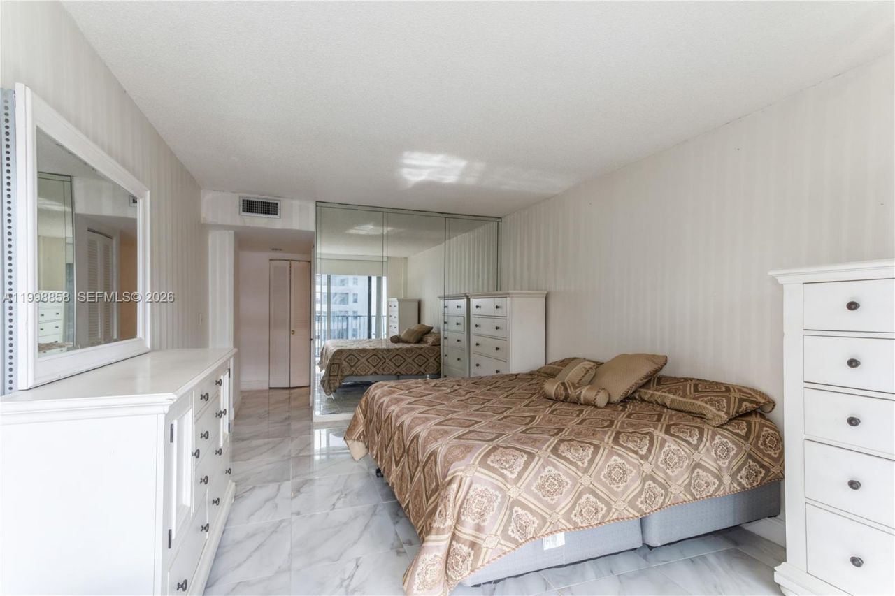 9273 Collins Ave , Unit 1101, Surfside, FL 33154 Photo