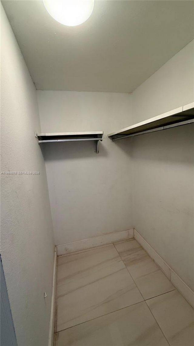 4841 NW 7th St, Unit 310-4, Miami, FL 33126 Photo