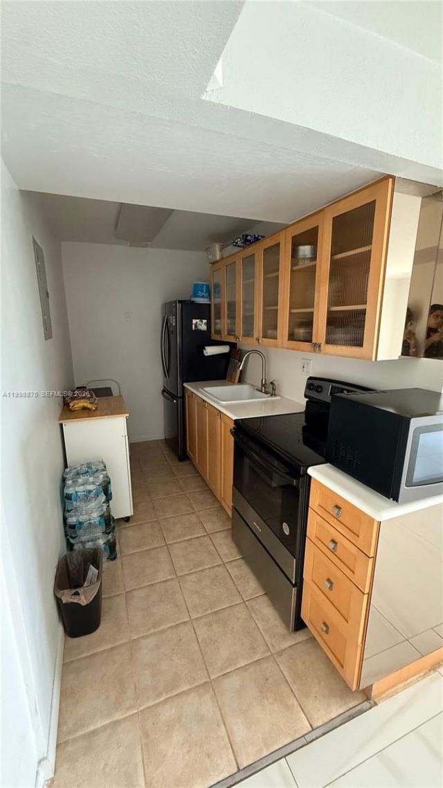 4841 NW 7th St, Unit 310-4, Miami, FL 33126 Photo