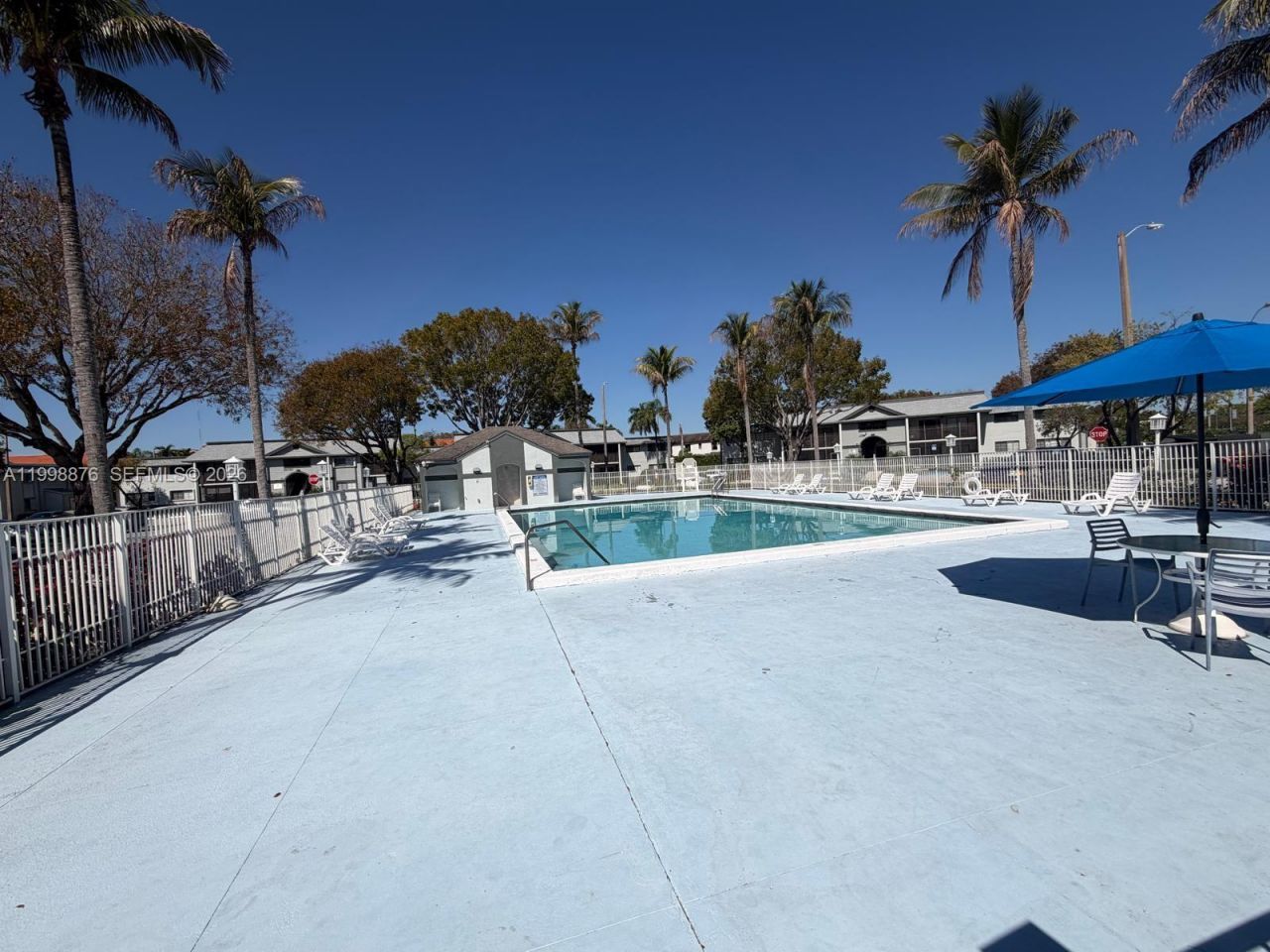 468 NE 206th Ln, Unit 102, Miami, FL 33179 Photo