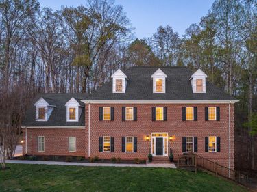 1089 Howards Scenic Trail, Forest, VA 24551