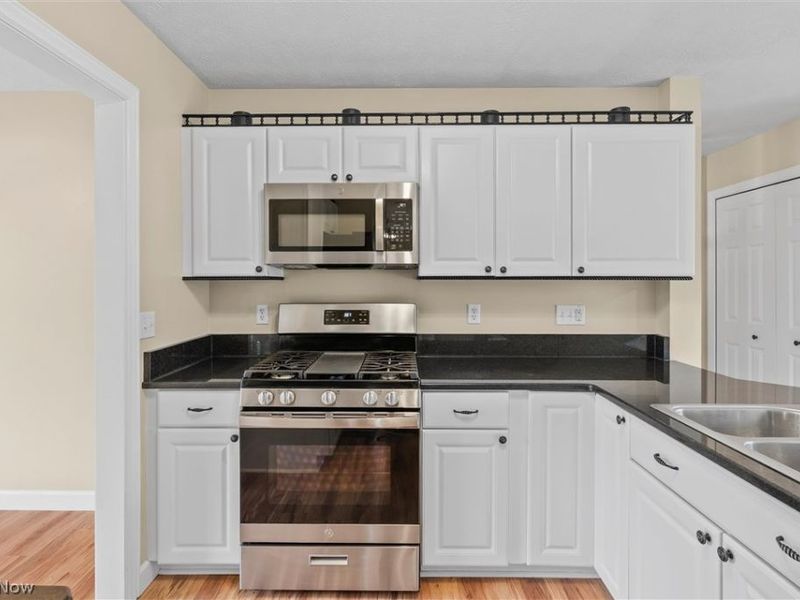 94 Bowhall Road, Painesville Township, OH 44077 Photo 12