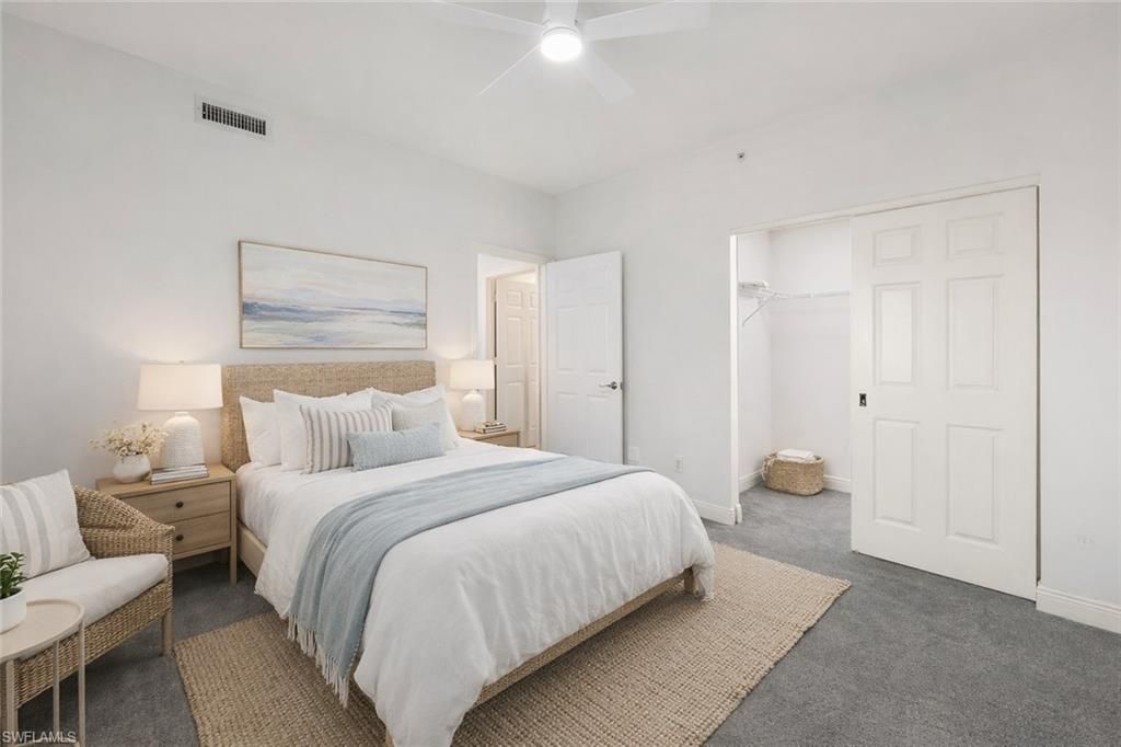 425 Cove Tower Dr, Unit 403, Naples, FL 34110 Photo