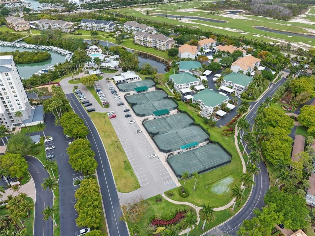 425 Cove Tower Dr, Unit 403, Naples, FL 34110 Photo