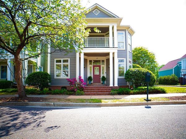 137 HARBOR POINT LN, Memphis, TN 38103