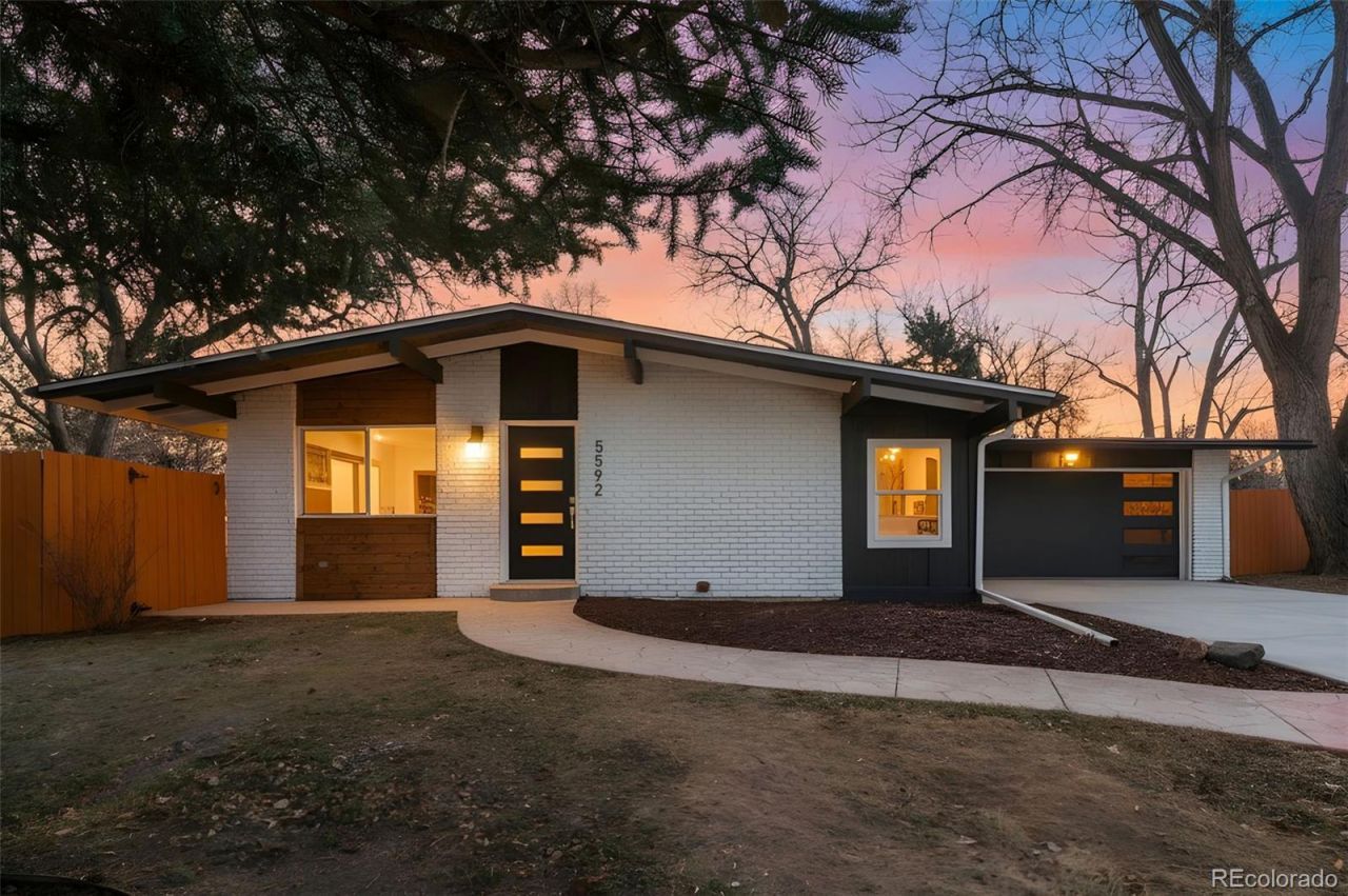 5592 Bowron Place, Longmont, CO 80503 Main Photo