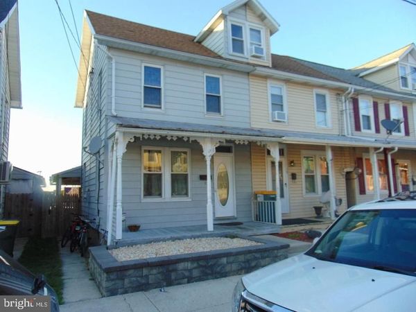21 W SMITH STREET , TOPTON, PA 19562