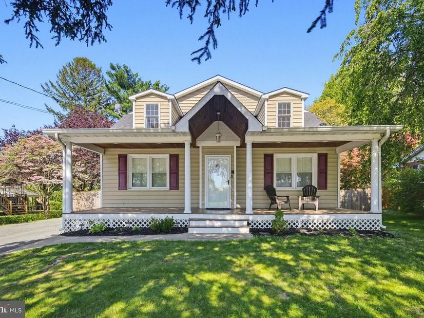 6346 Barnett Avenue, Sykesville, MD 21784 Main Photo