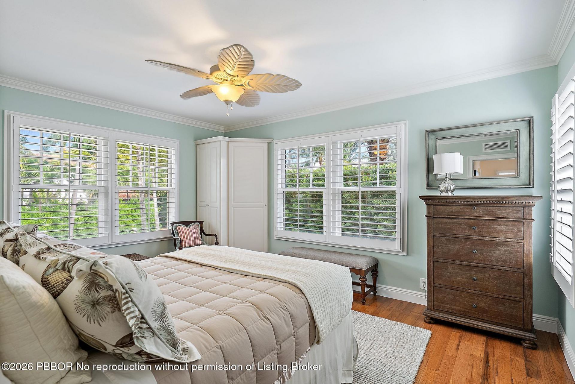 240 Seabreeze Avenue, Palm Beach, FL 33480 Photo