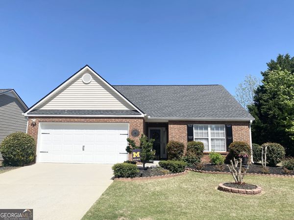 967 Village View Circle, Loganville, GA 30052