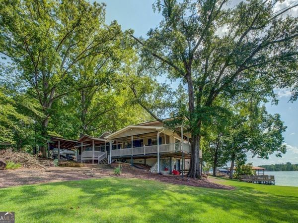 393 Templeton Circle, Mansfield, GA 30055