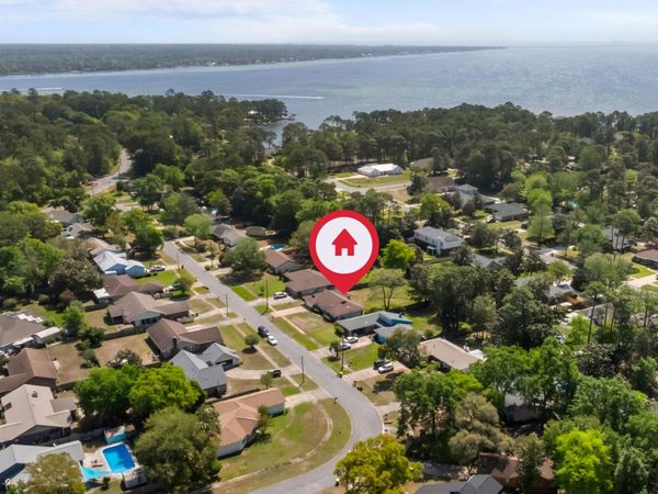 1152 Pin Oak Circle, Niceville, FL 32578