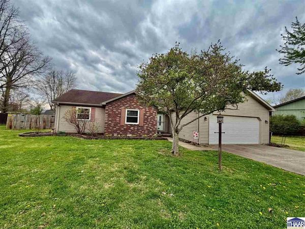 7391 Valerie Court, Terre Haute, IN 47802