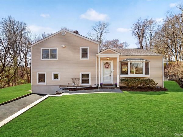 9 Ridge Road, Cortlandt Manor, NY 10567