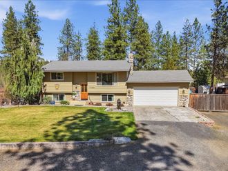 11462 W Tamarac Ln Nine Mile Falls, WA 99026