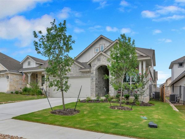 563 Saturnia DR, Georgetown, TX 78628
