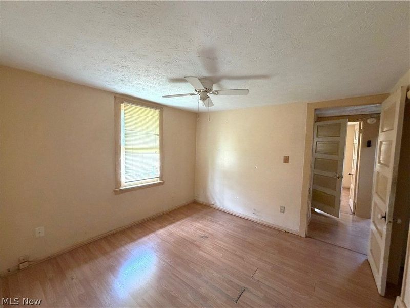 924 Concord Avenue, Akron, OH 44306 Photo 17