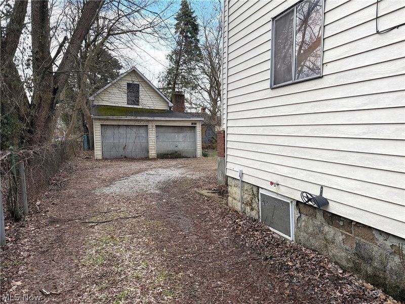 924 Concord Avenue, Akron, OH 44306 Photo 2