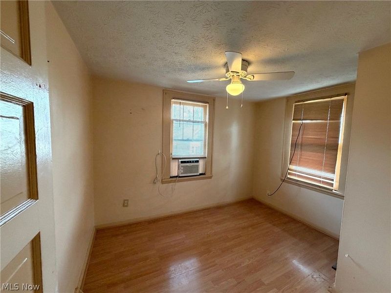 924 Concord Avenue, Akron, OH 44306 Photo 20