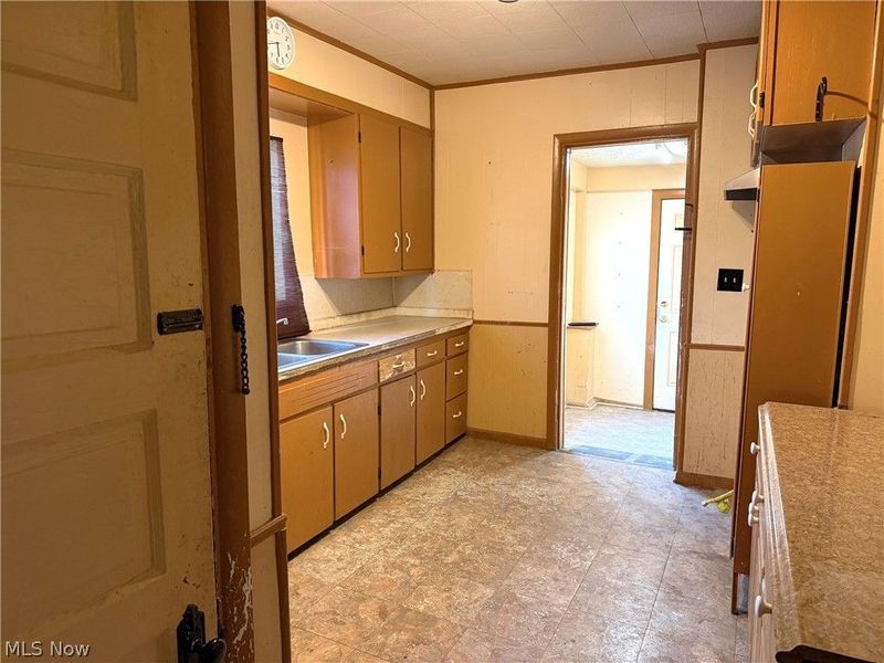 924 Concord Avenue, Akron, OH 44306 Photo 7