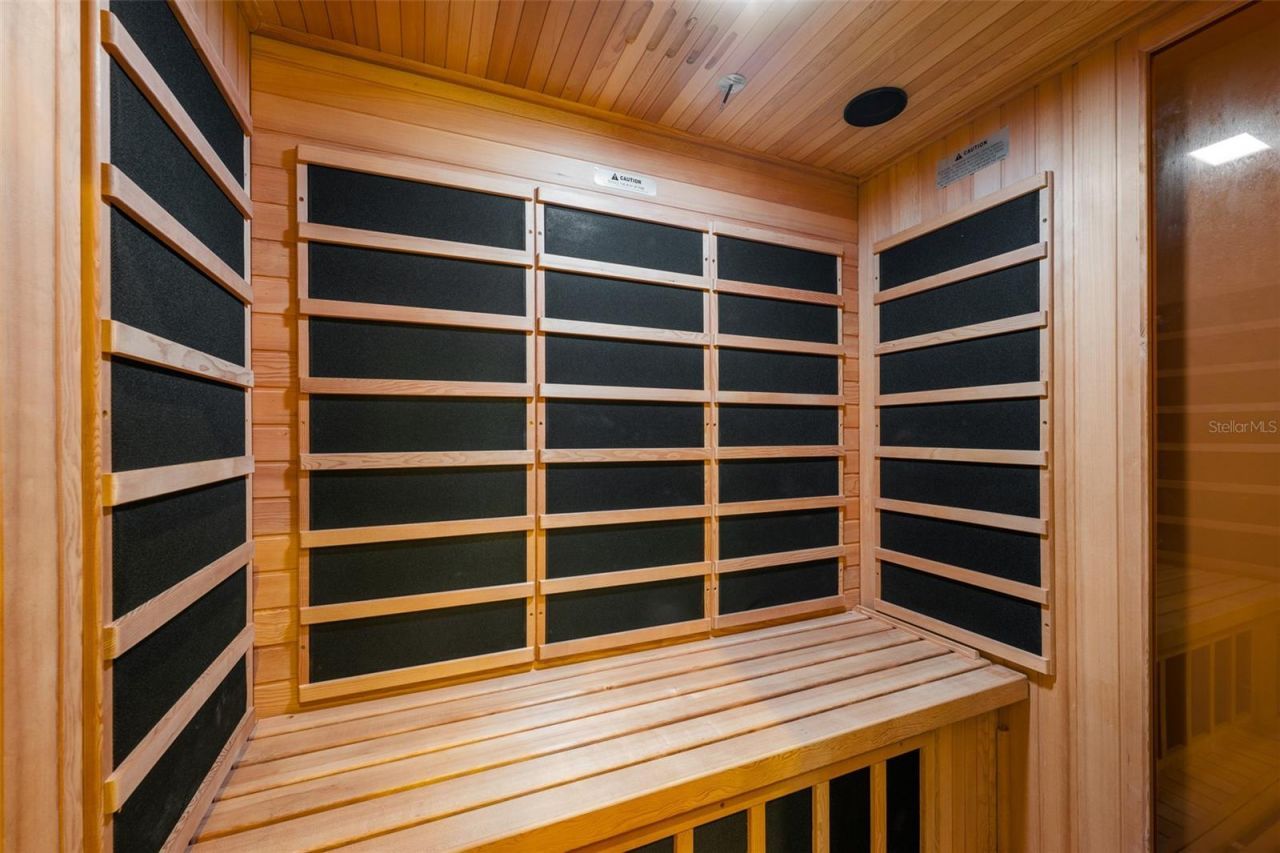 1550 Chateau Wood Drive , Clearwater, FL 33764 Photo