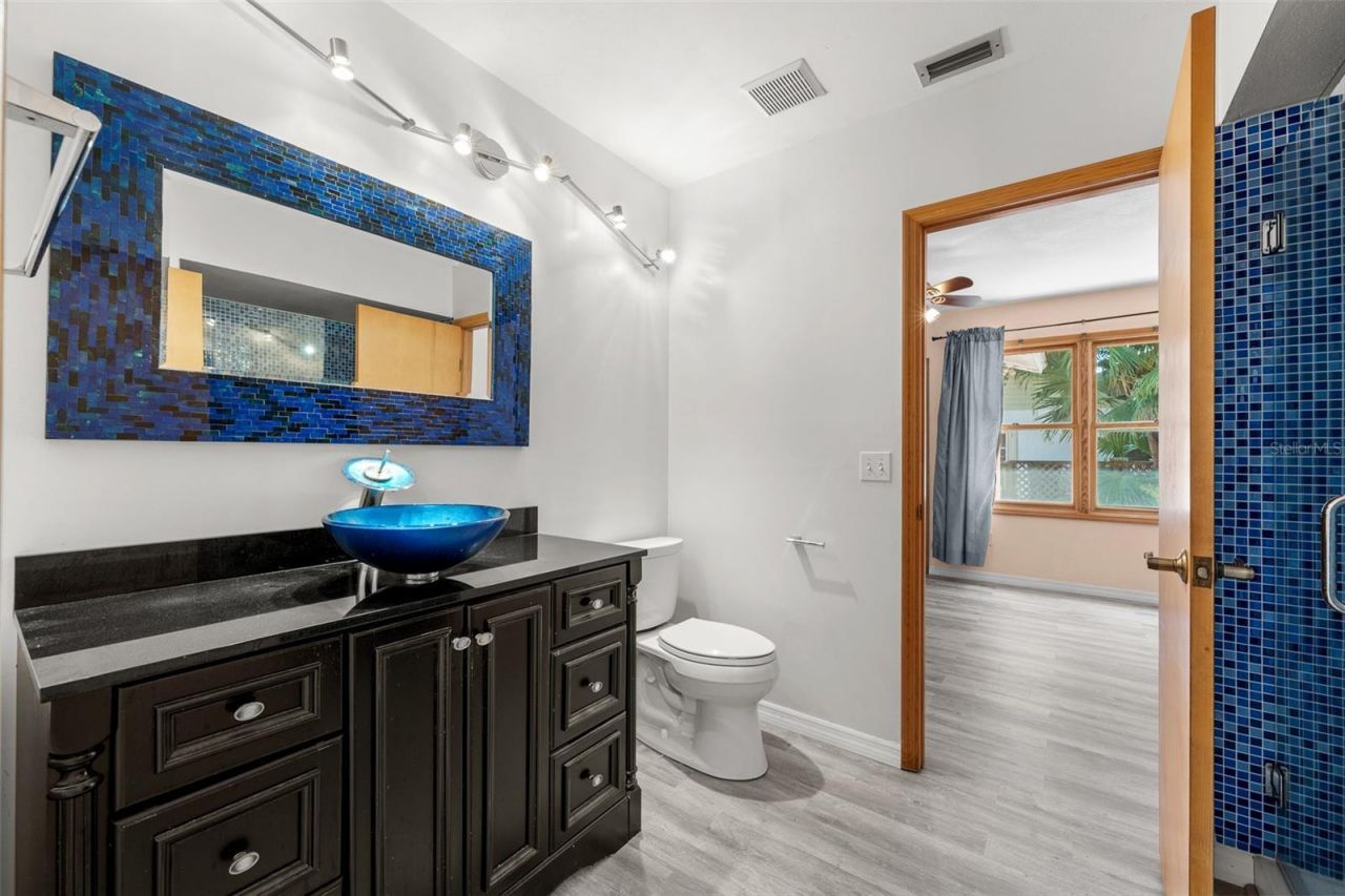 1550 Chateau Wood Drive, Clearwater, FL 33764 Photo
