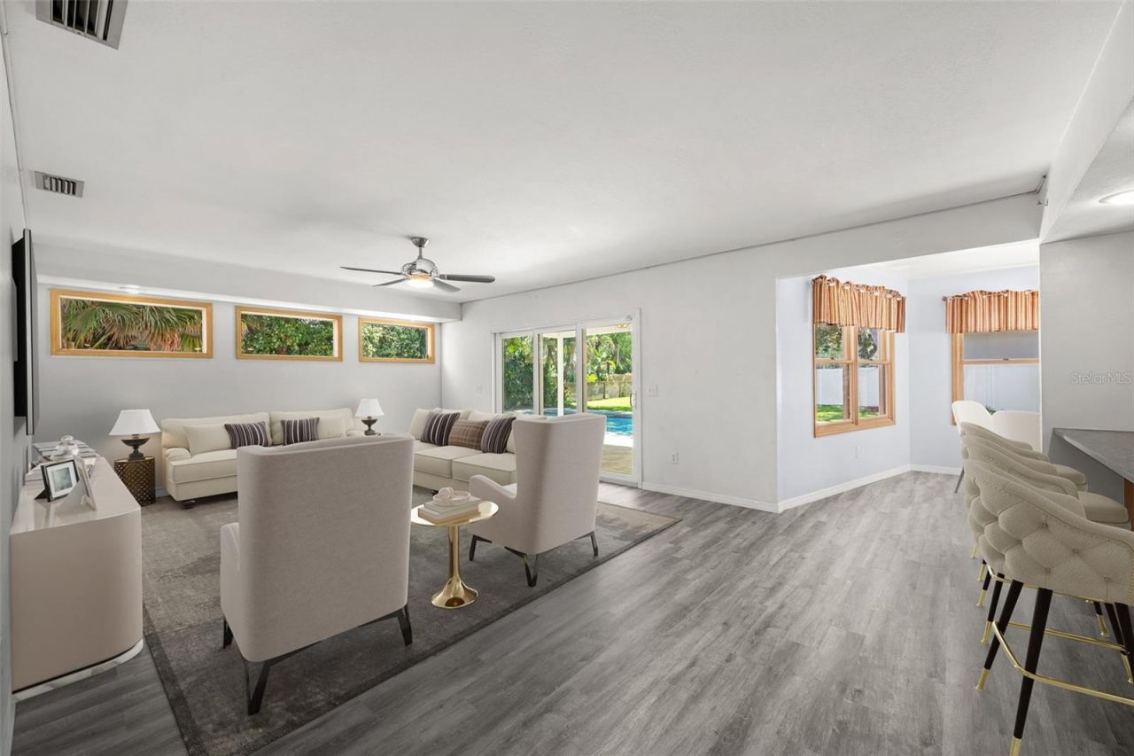 1550 Chateau Wood Drive , Clearwater, FL 33764 Photo