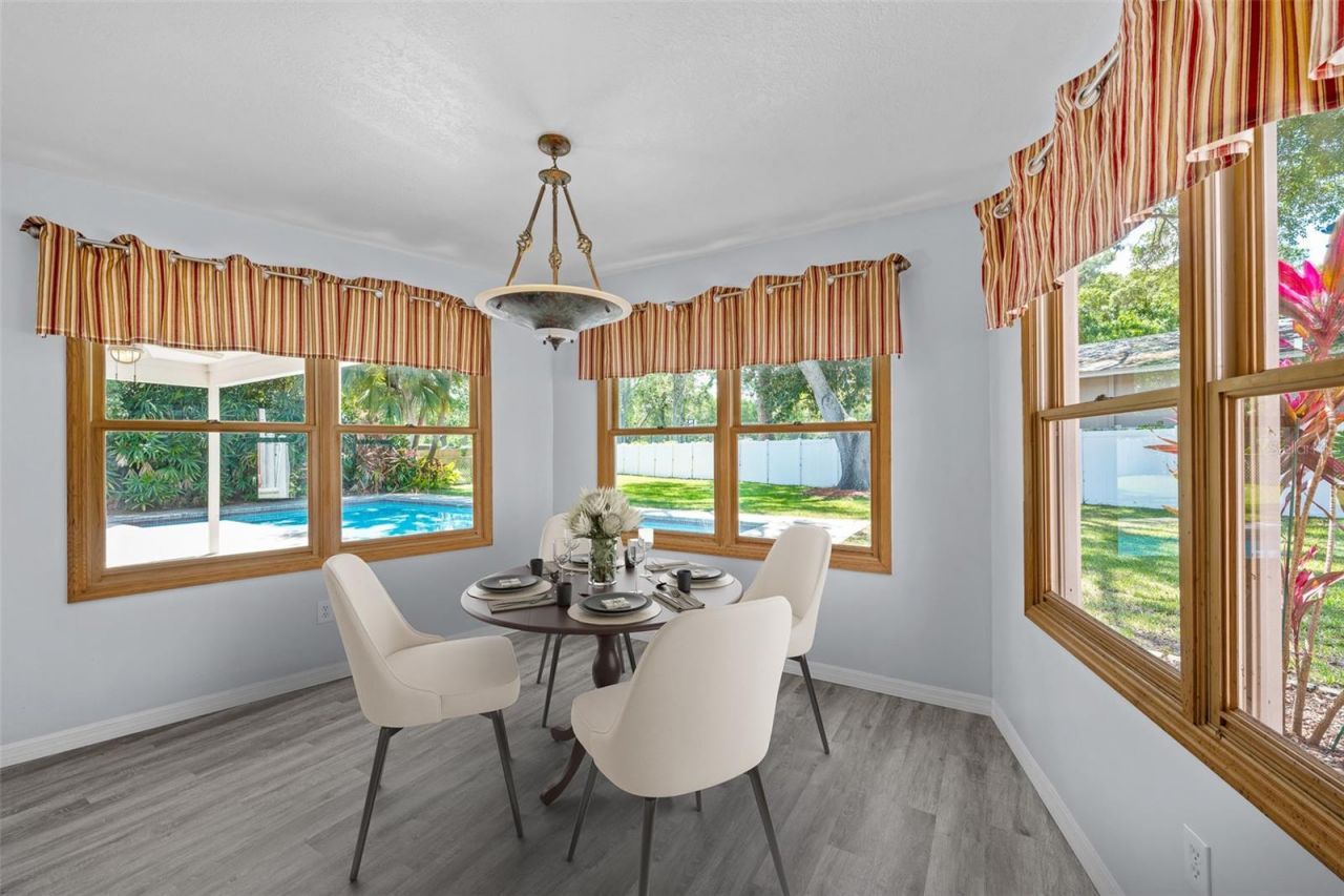 1550 Chateau Wood Drive , Clearwater, FL 33764 Photo