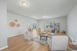 226 Clydesdale Circle photo 4