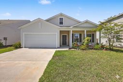 226 Clydesdale Circle photo 4