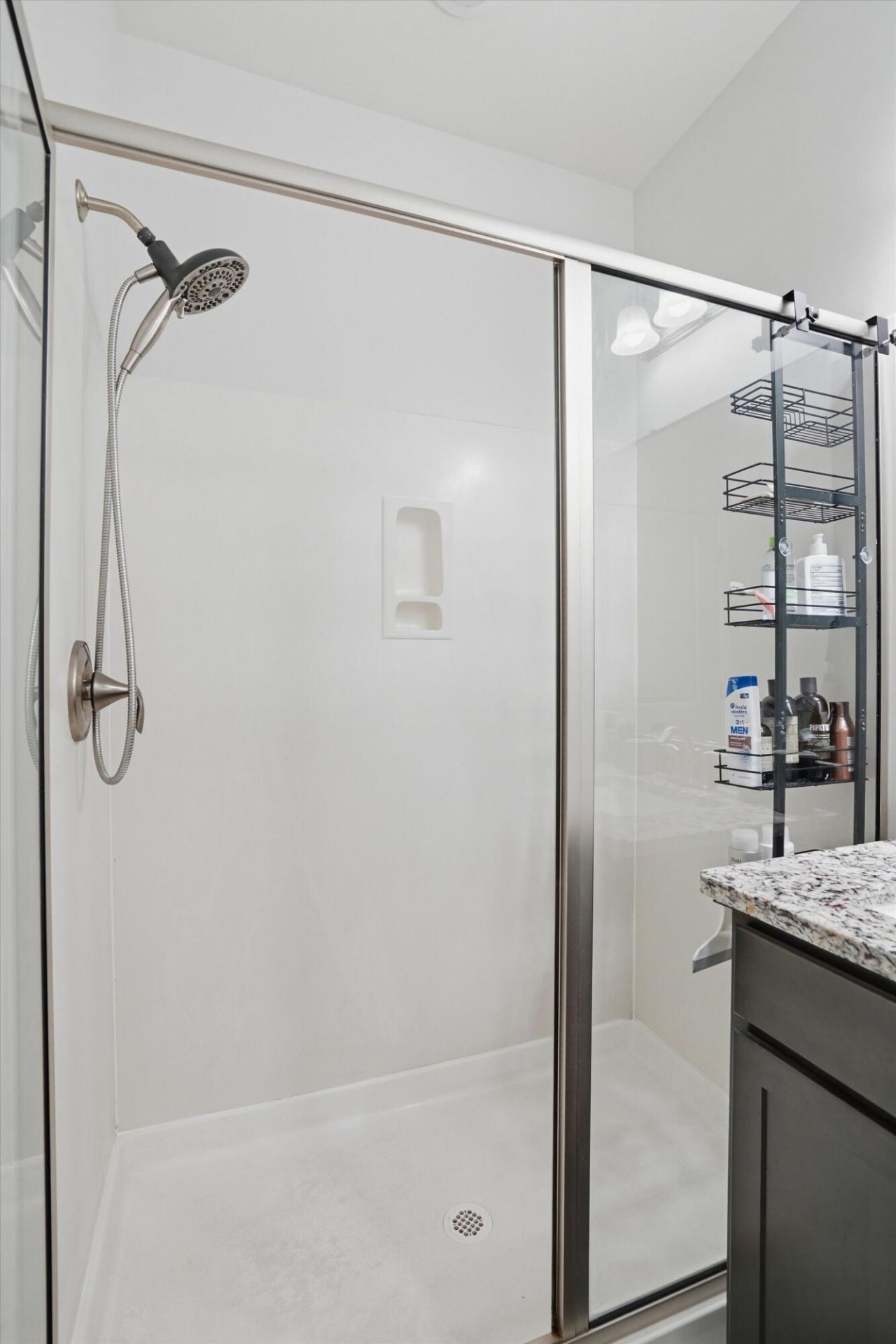 137 Rowans Creek Drive Photo 18