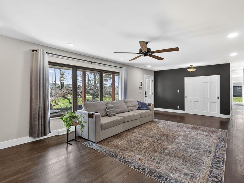 5084 Olentangy River Road, Columbus, OH 43214 Photo 16