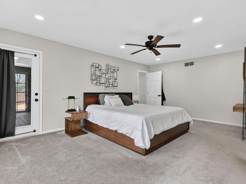 5084 Olentangy River Road, Columbus, OH 43214 Photo 36