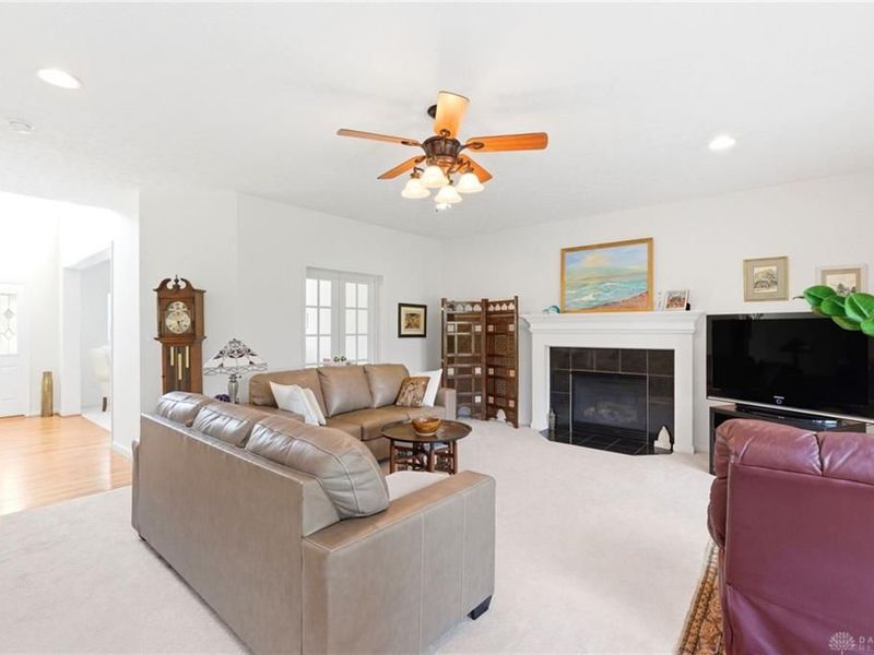 1922 Bellbrook Woods Court, Bellbrook, OH 45305 Photo 15