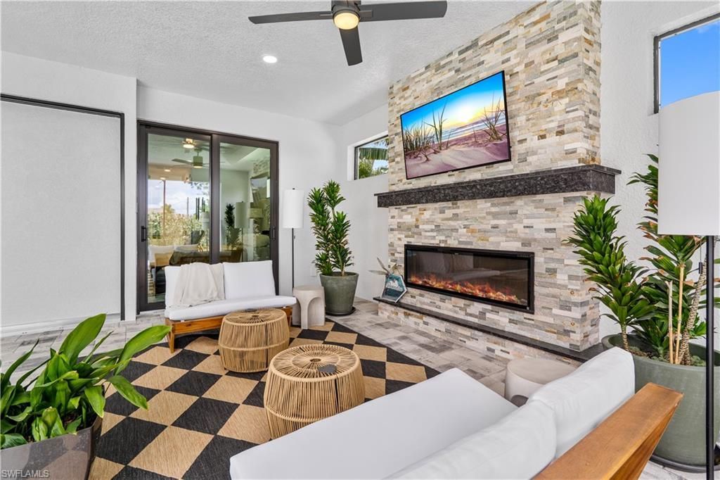 5839 SW 1st Ct, Cape Coral, FL 33914 Photo